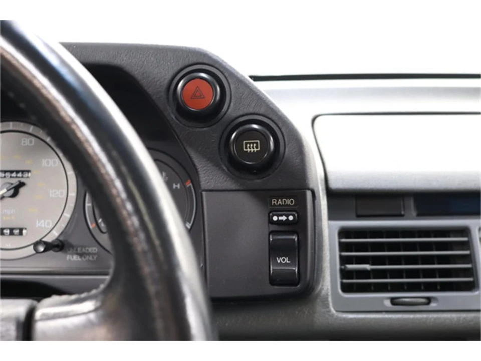 1987 Acura Legend 1st Gen - Image 13 of 31