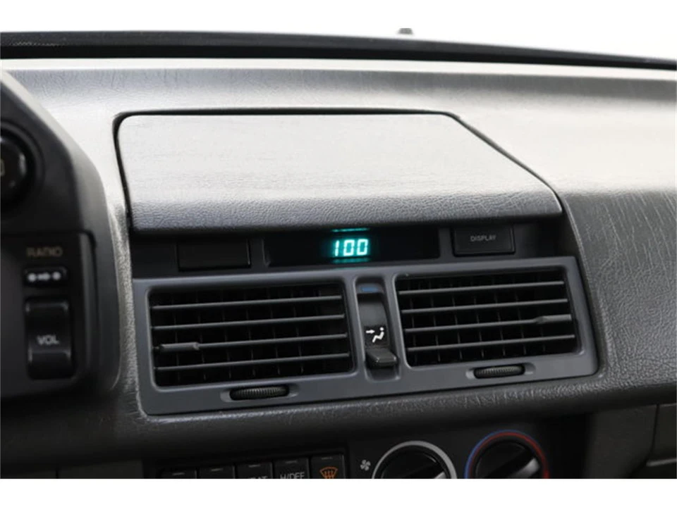1987 Acura Legend 1st Gen - Image 14 of 31