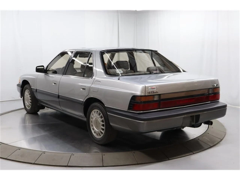 1987 Acura Legend 1st Gen - Image 5 of 31
