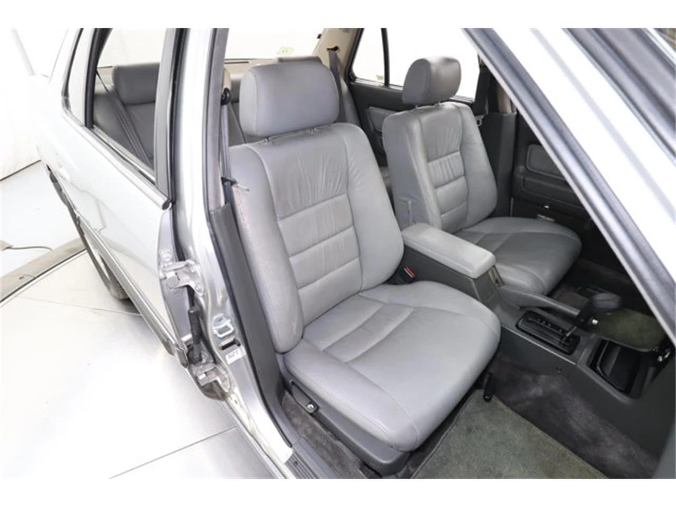 1987 Acura Legend 1st Gen - Image 21 of 31