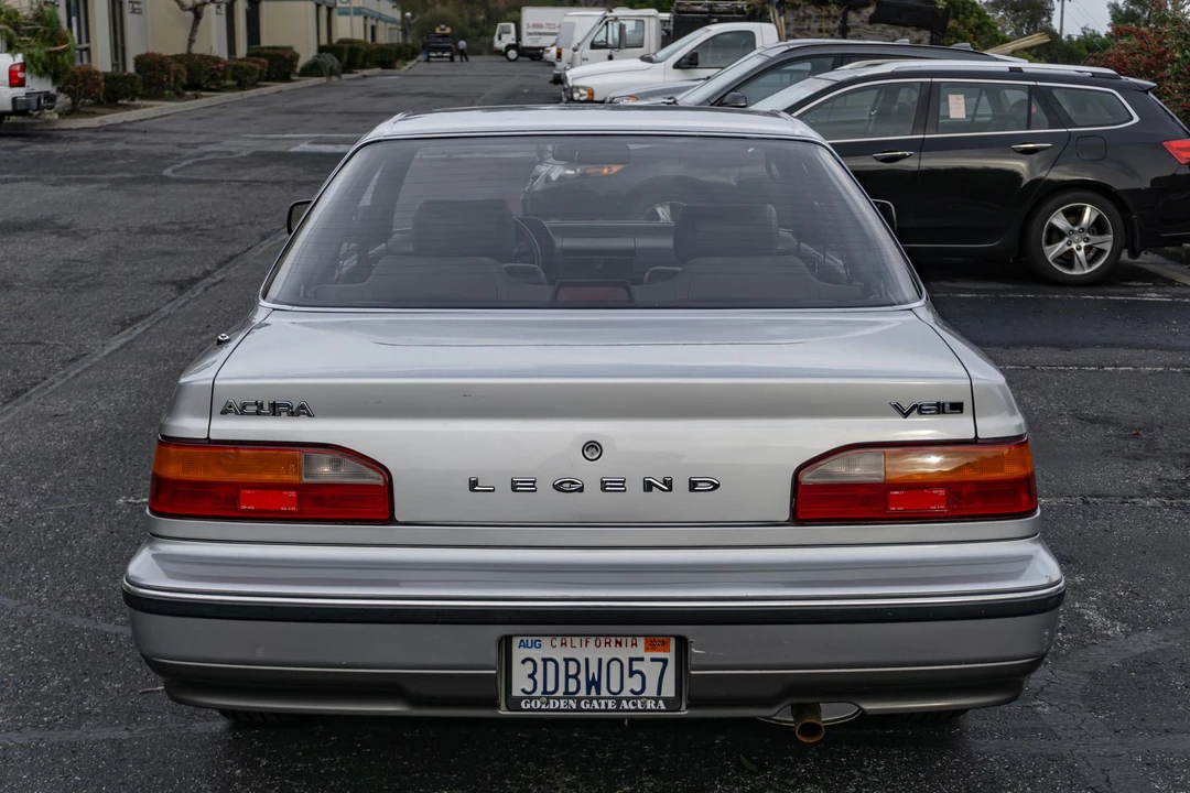 1987 Acura Legend 1st Gen - Image 8 of 31