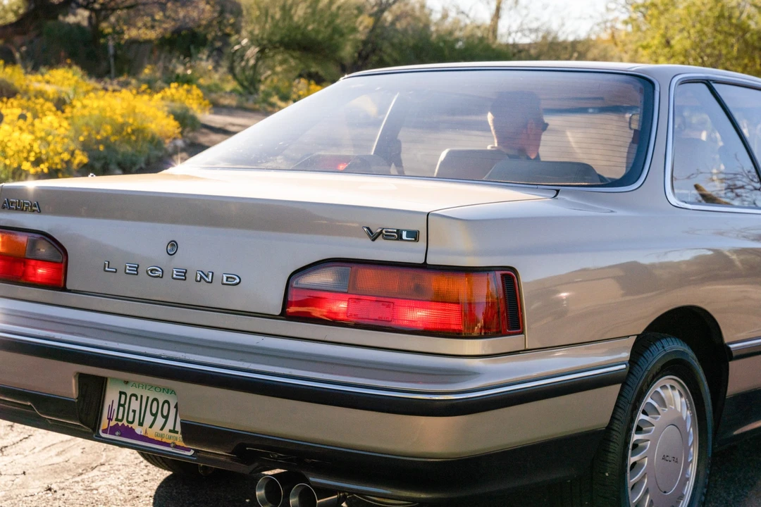 1987 Acura Legend 1st Gen - Image 14 of 31