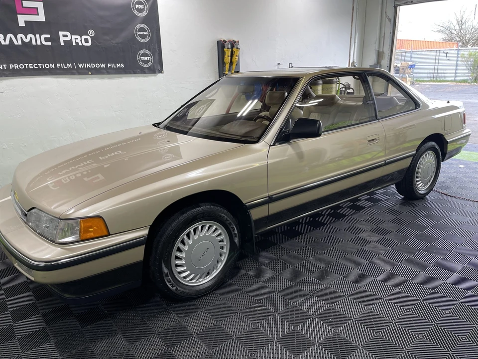 1987 Acura Legend 1st Gen - Image 9 of 31