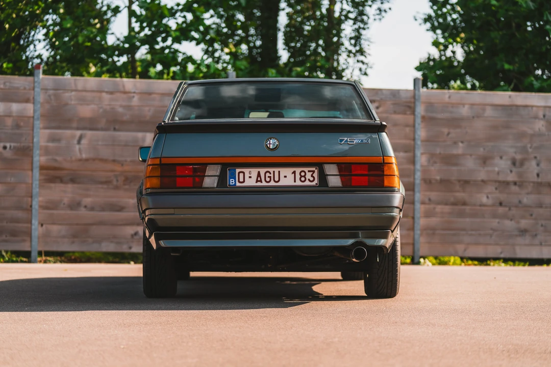 1987 Alfa Romeo 75/Milano - Image 6 of 31