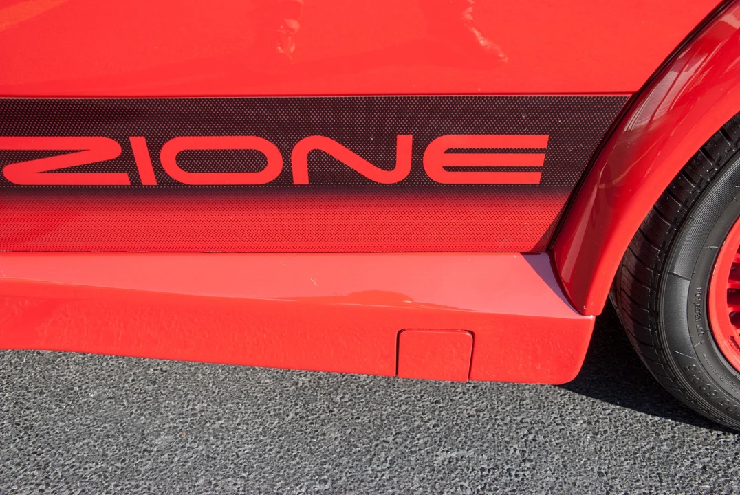 1987 Alfa Romeo 75/Milano - Image 24 of 31