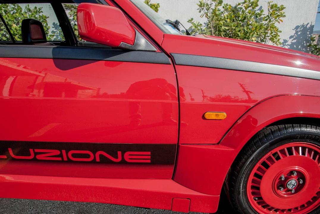 1987 Alfa Romeo 75/Milano - Image 23 of 31