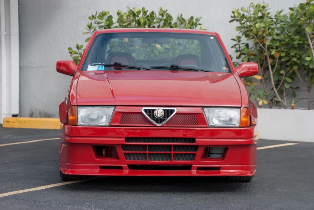 1987 Alfa Romeo 75/Milano - Image 14 of 31