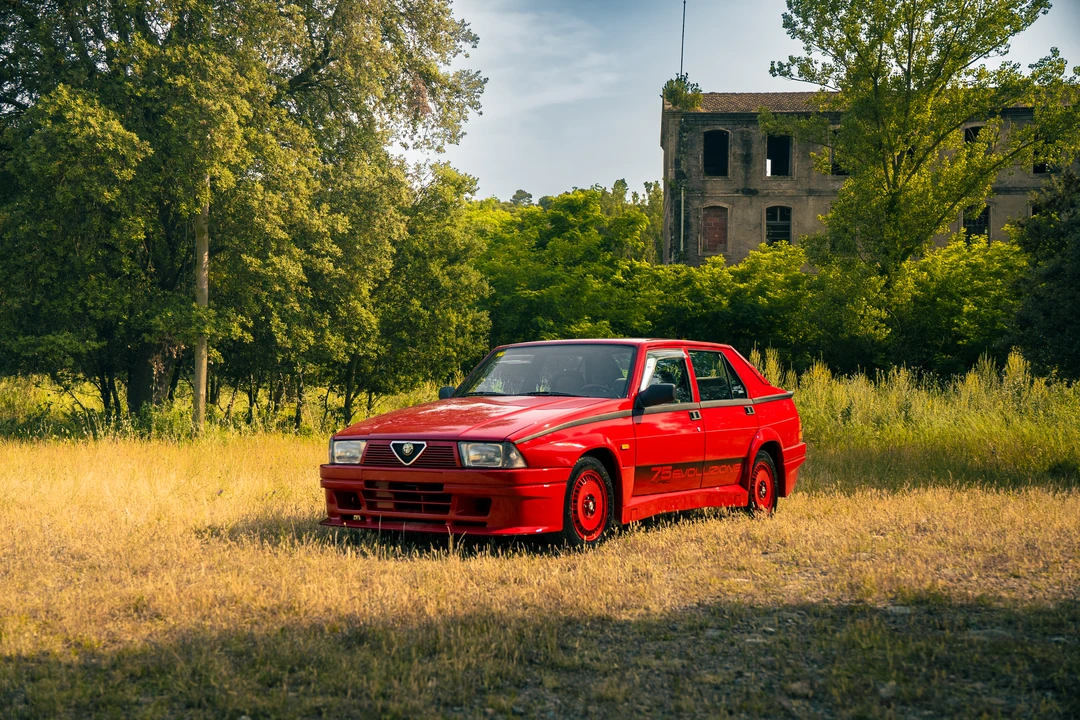 1987 Alfa Romeo 75/Milano - Image 4 of 31