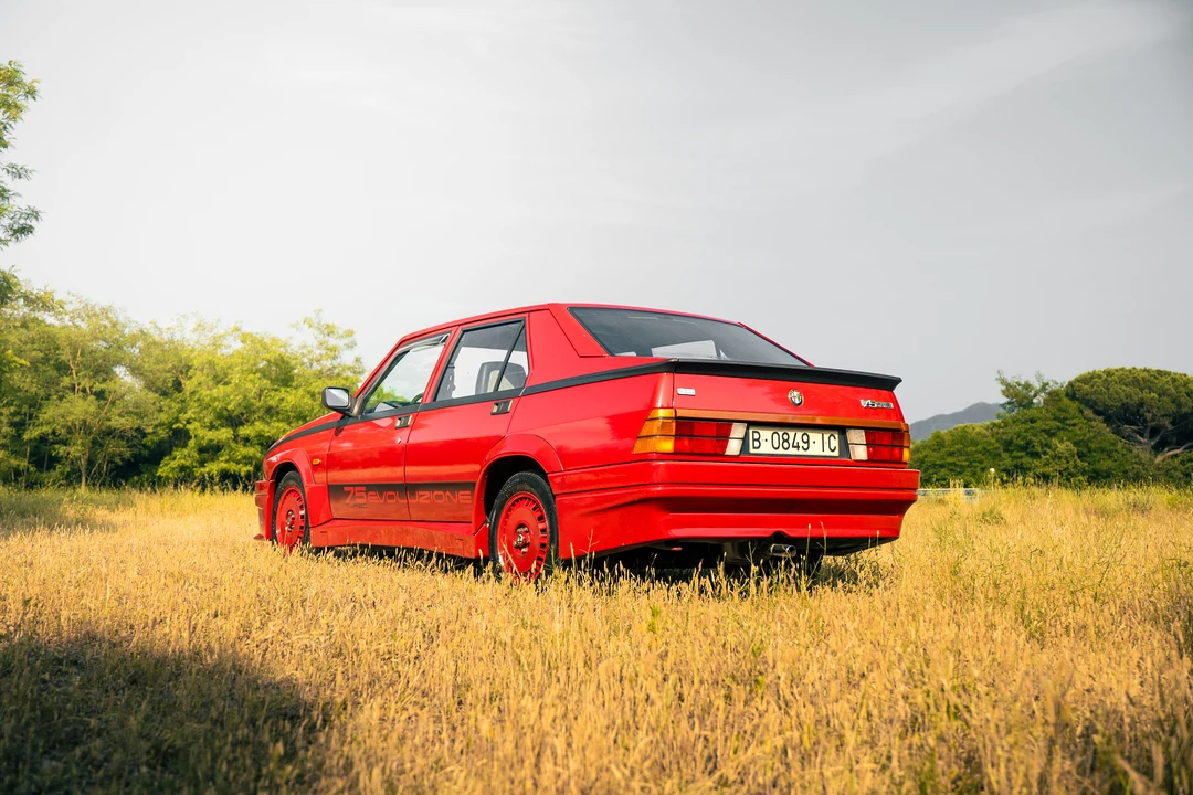 1987 Alfa Romeo 75/Milano - Image 5 of 31