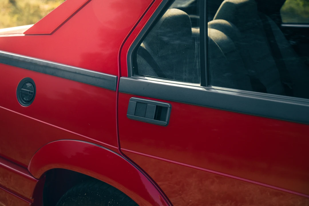 1987 Alfa Romeo 75/Milano - Image 20 of 31