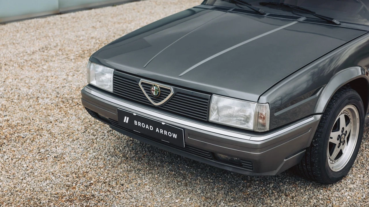 1987 Alfa Romeo 75/Milano - Image 12 of 31