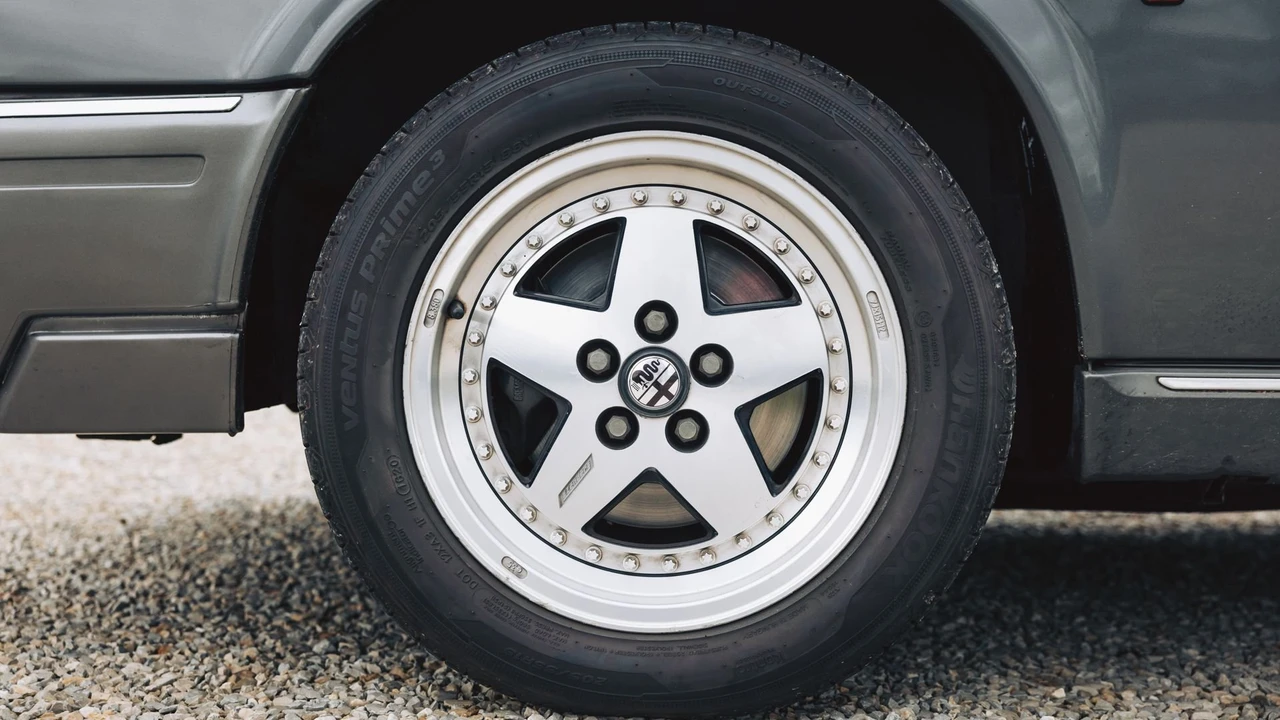 1987 Alfa Romeo 75/Milano - Image 20 of 31