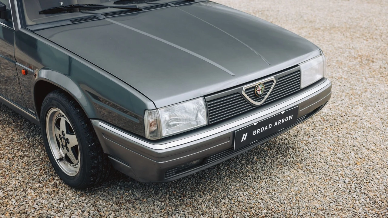 1987 Alfa Romeo 75/Milano - Image 14 of 31