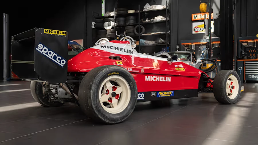 1987 Alfa Romeo - Image 3 of 31