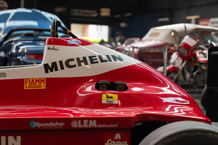 1987 Alfa Romeo - Image 24 of 31