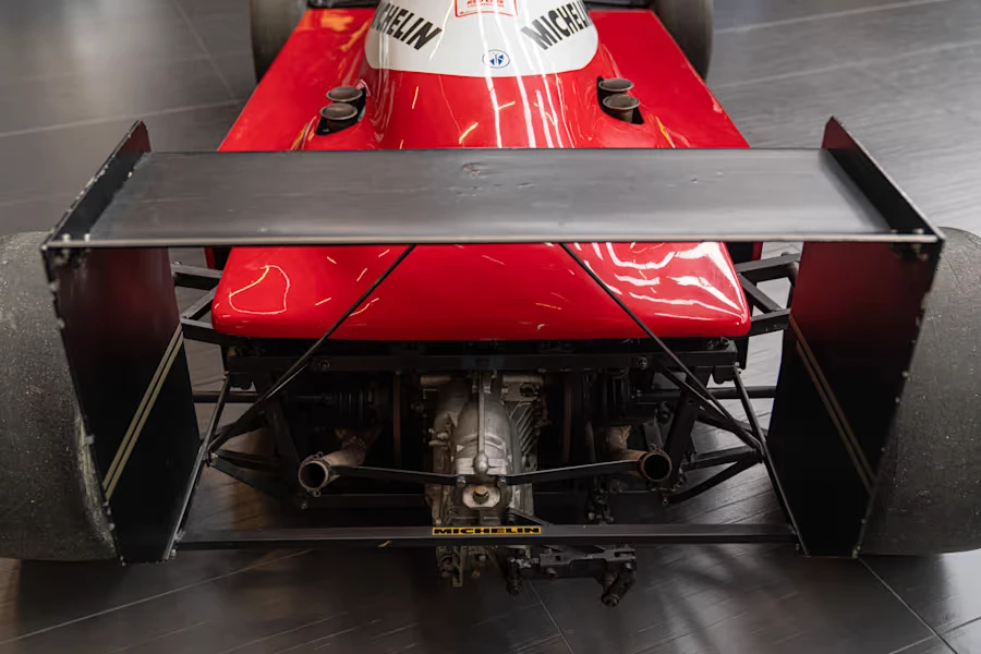 1987 Alfa Romeo - Image 21 of 31