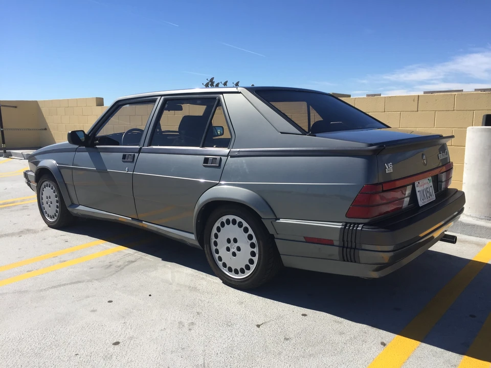 1987 Alfa Romeo 75/Milano - Image 4 of 31