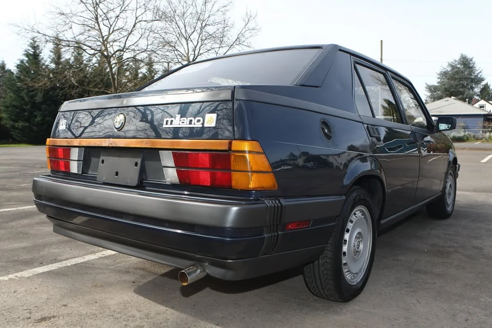 1987 Alfa Romeo 75/Milano - Image 4 of 13
