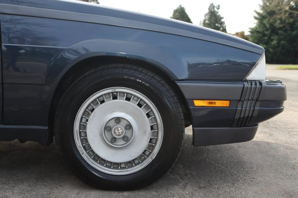 1987 Alfa Romeo 75/Milano - Image 11 of 13