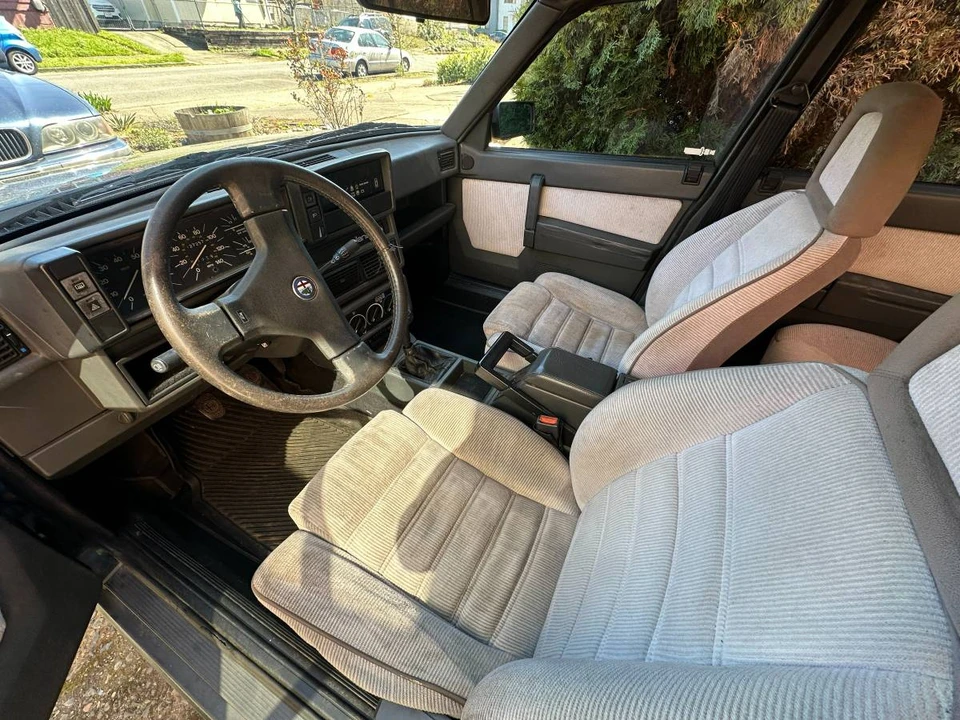 1987 Alfa Romeo 75/Milano - Image 13 of 20