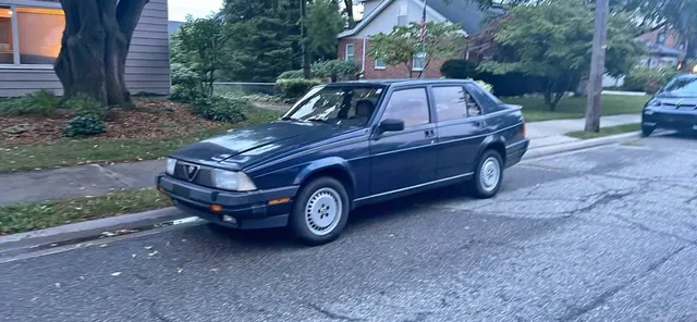 1987 Alfa Romeo Milano Gold