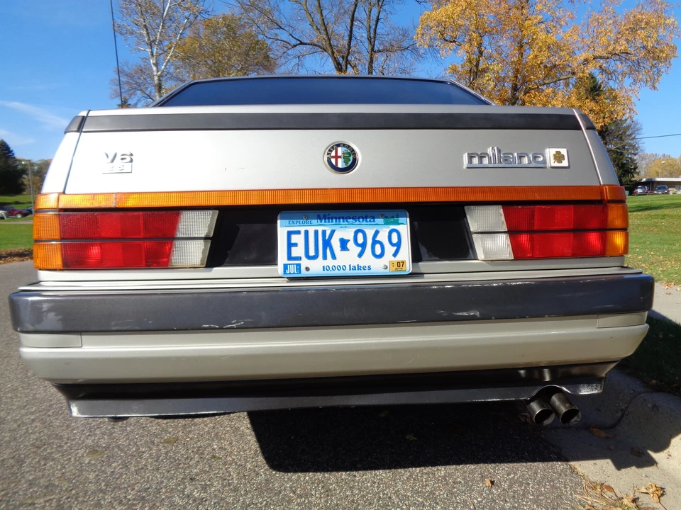 1987 Alfa Romeo 75/Milano - Image 20 of 31
