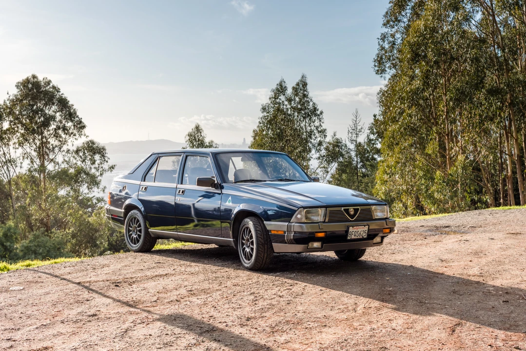 1987 Alfa Romeo 75/Milano - Image 7 of 31
