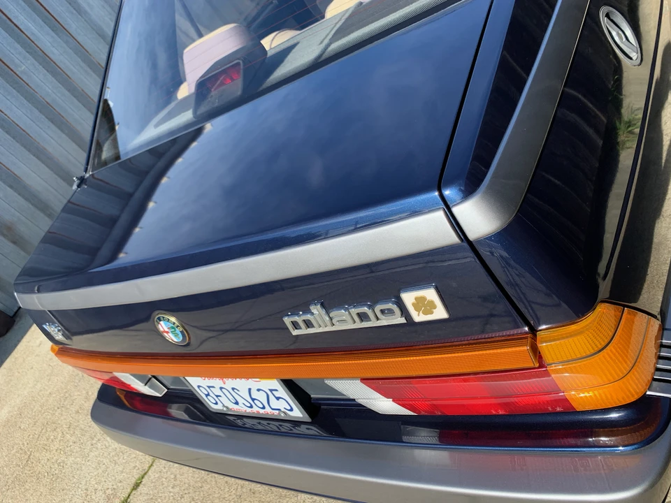 1987 Alfa Romeo 75/Milano - Image 17 of 31
