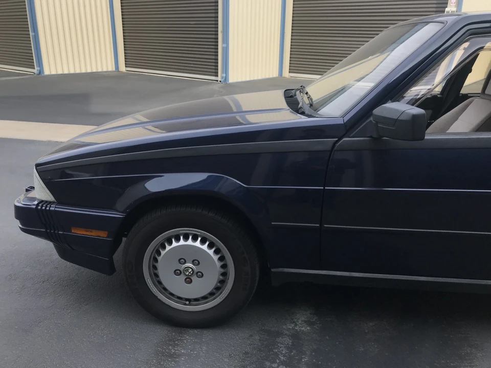 1987 Alfa Romeo 75/Milano - Image 14 of 31