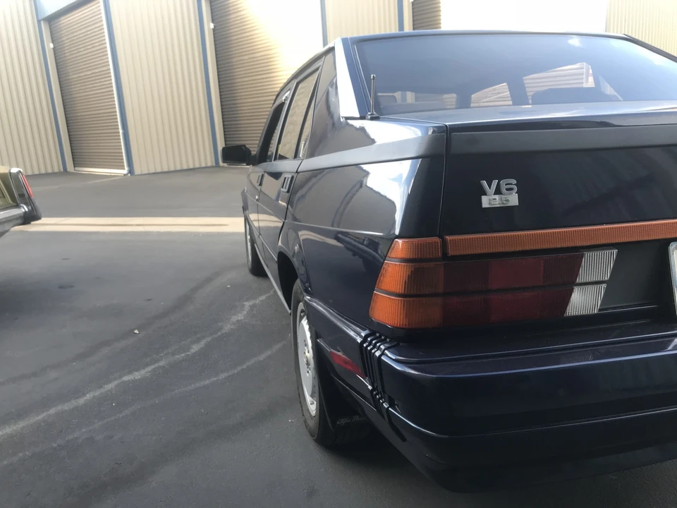 1987 Alfa Romeo 75/Milano - Image 16 of 31