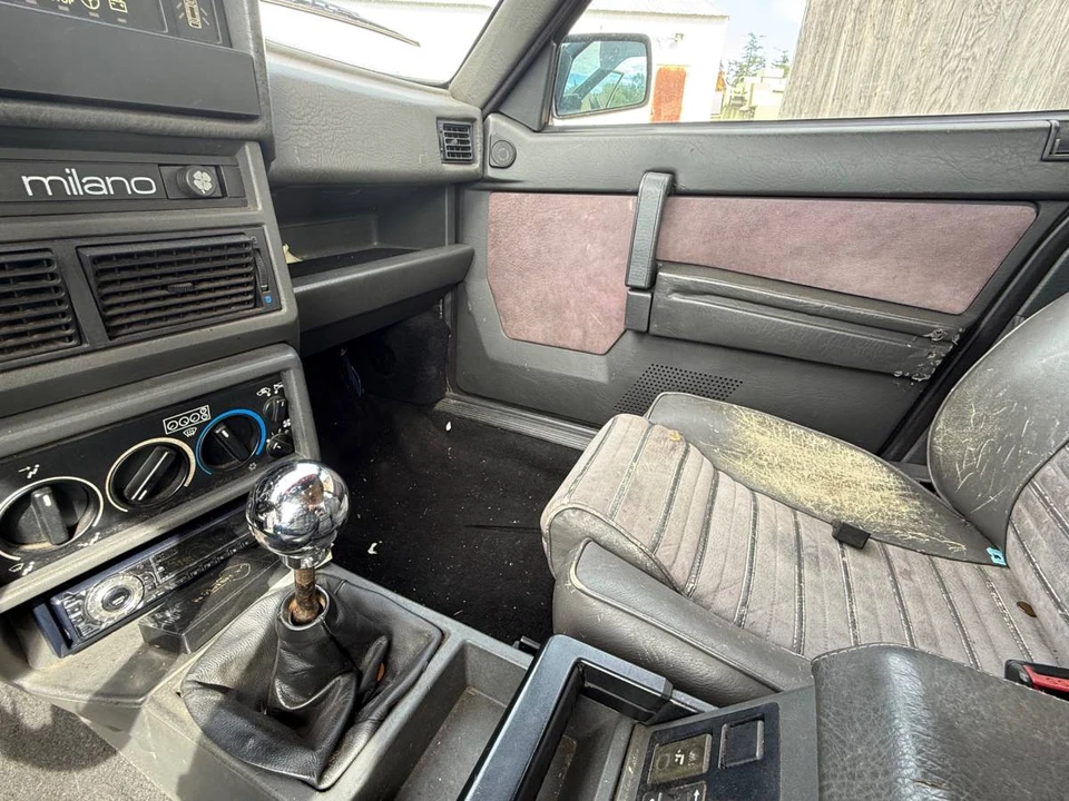 1987 Alfa Romeo 75/Milano - Image 16 of 17