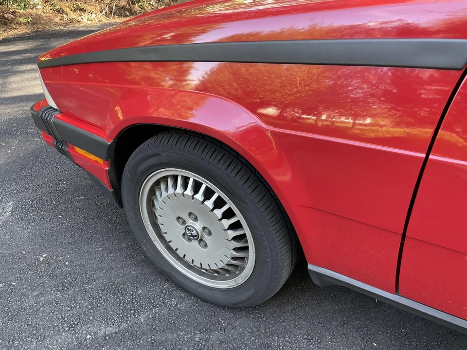 1987 Alfa Romeo 75/Milano - Image 26 of 31