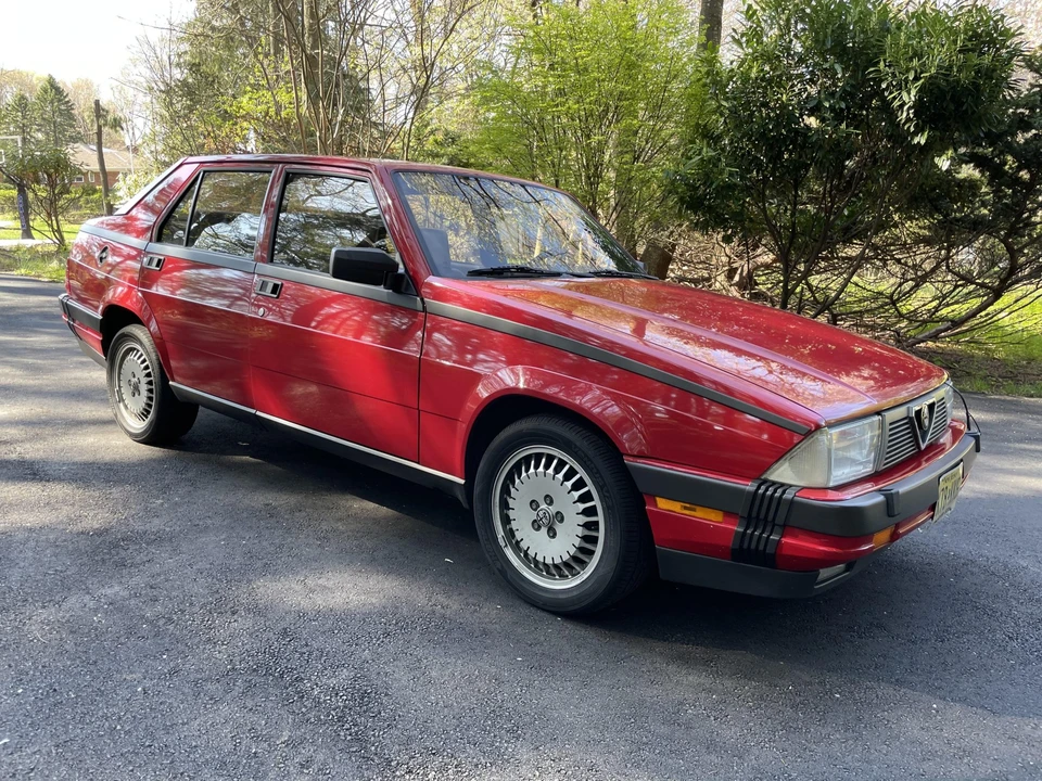 1987 Alfa Romeo 75/Milano - Image 16 of 31