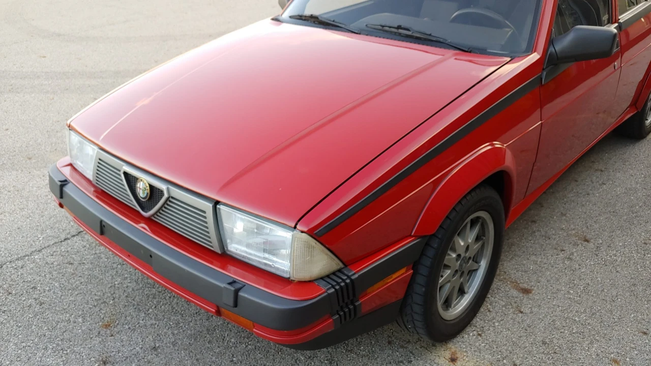 1987 Alfa Romeo 75/Milano - Image 23 of 31