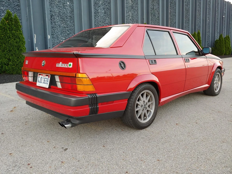 1987 Alfa Romeo 75/Milano - Image 12 of 31