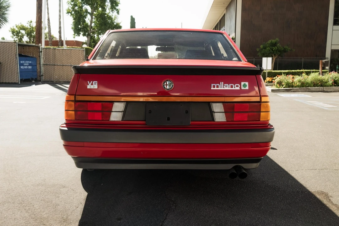1987 Alfa Romeo 75/Milano - Image 9 of 31
