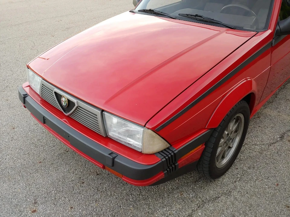 1987 Alfa Romeo 75/Milano - Image 27 of 31