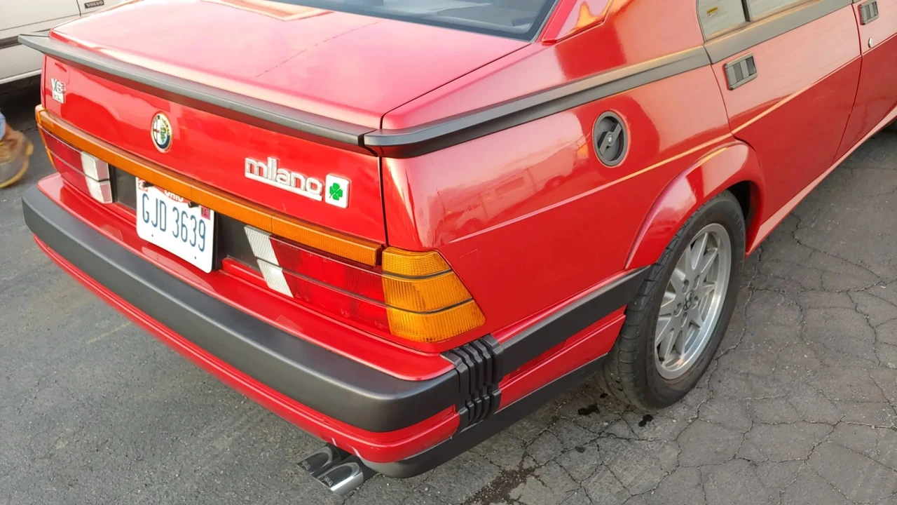 1987 Alfa Romeo 75/Milano - Image 21 of 31