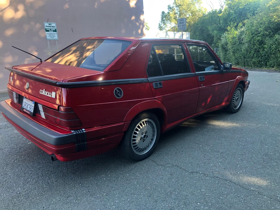 1987 Alfa Romeo 75/Milano - Image 13 of 25