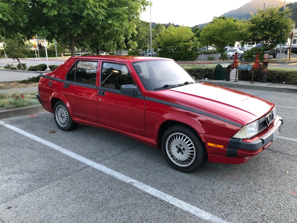 1987 Alfa Romeo 75/Milano - Image 17 of 25