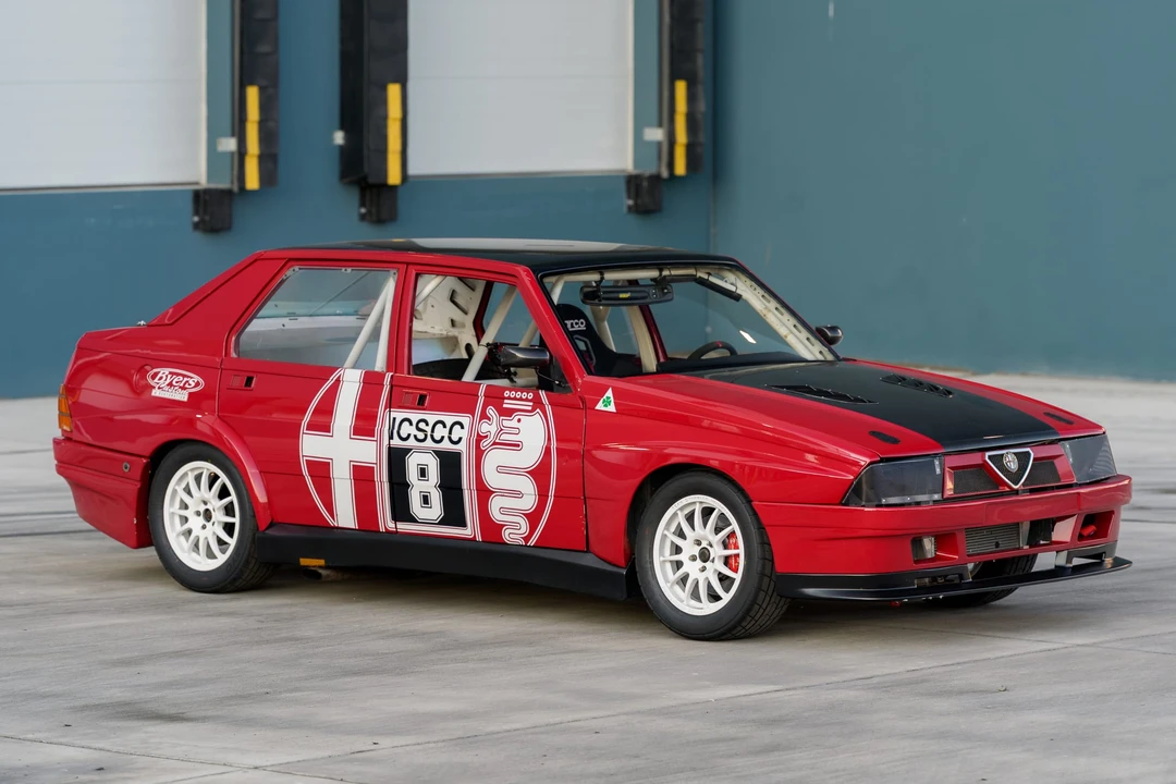 1987 Alfa Romeo 75/Milano - Image 18 of 31