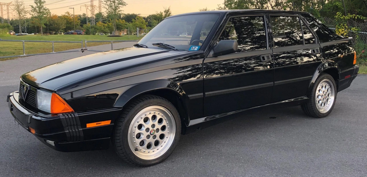 1987 Alfa Romeo 75/Milano - Image 7 of 31