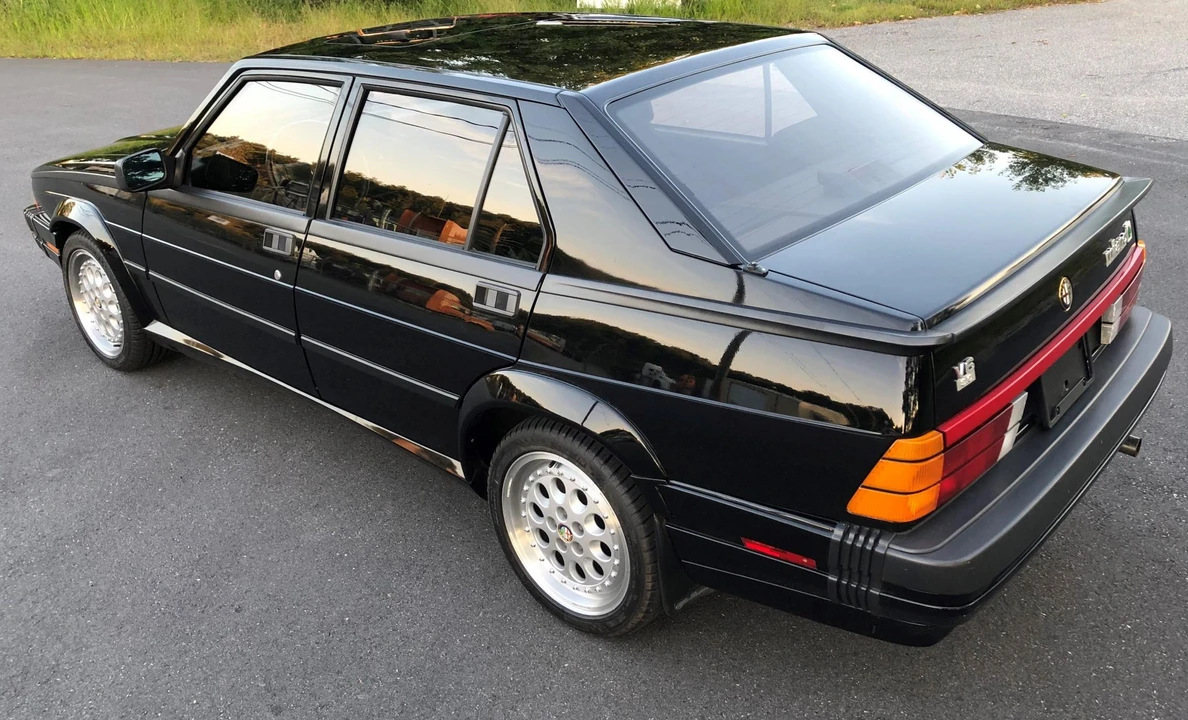 1987 Alfa Romeo 75/Milano - Image 11 of 31