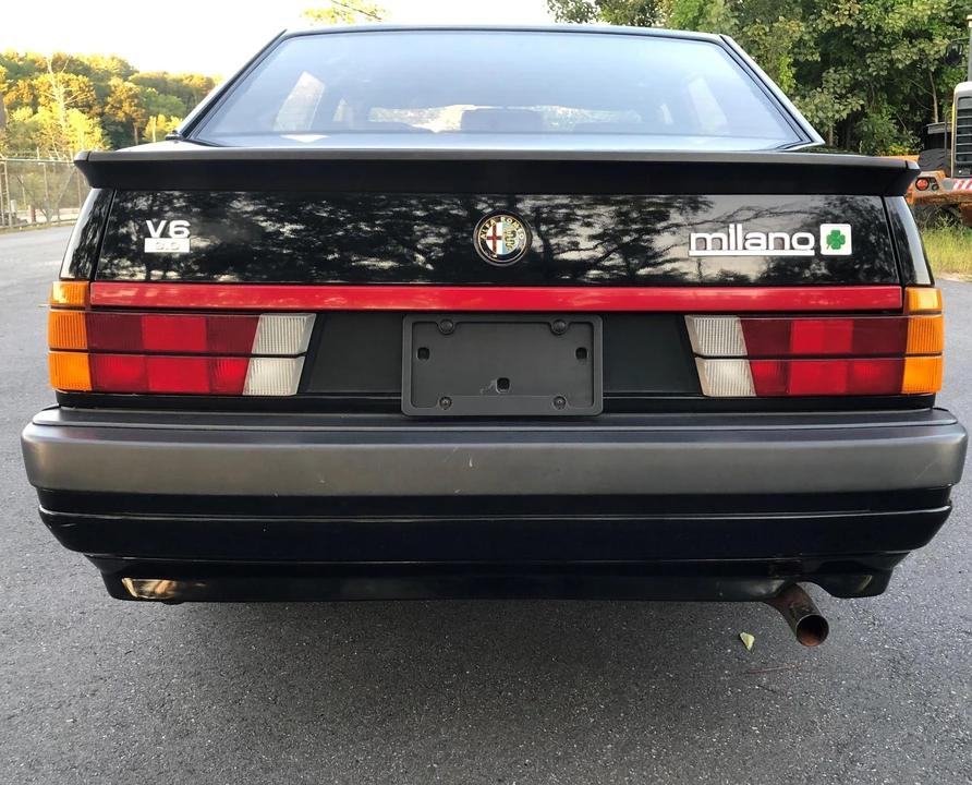 1987 Alfa Romeo 75/Milano - Image 16 of 31