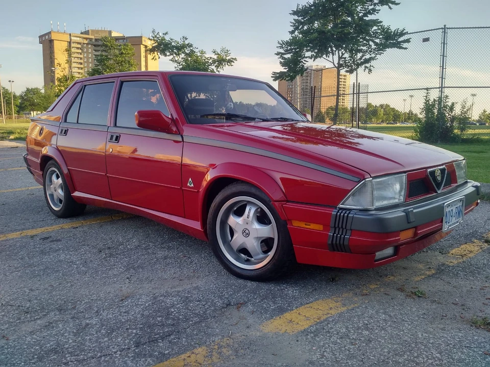 1987 Alfa Romeo 75/Milano - Image 2 of 31