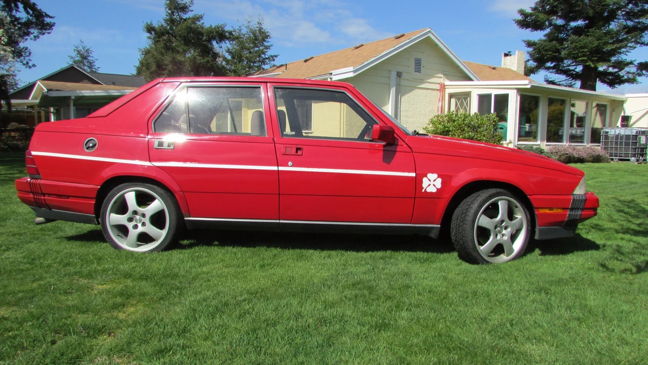 1987 Alfa Romeo 75/Milano - Image 3 of 31