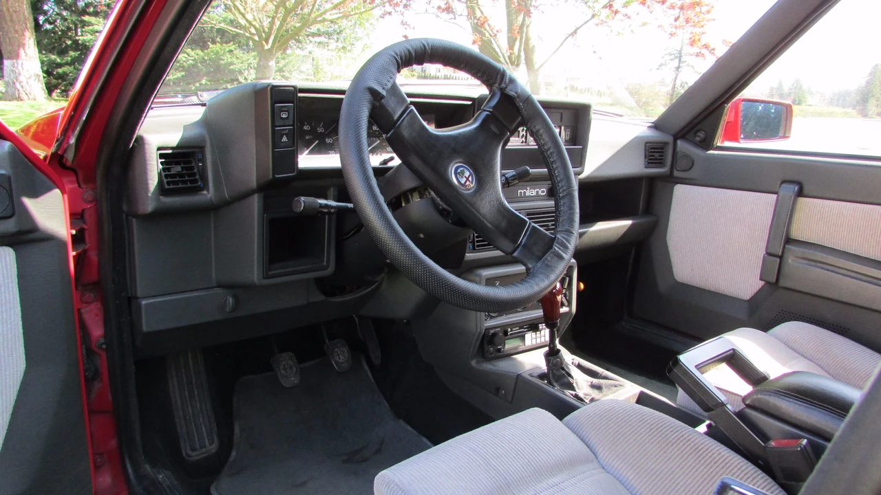 1987 Alfa Romeo 75/Milano - Image 9 of 31
