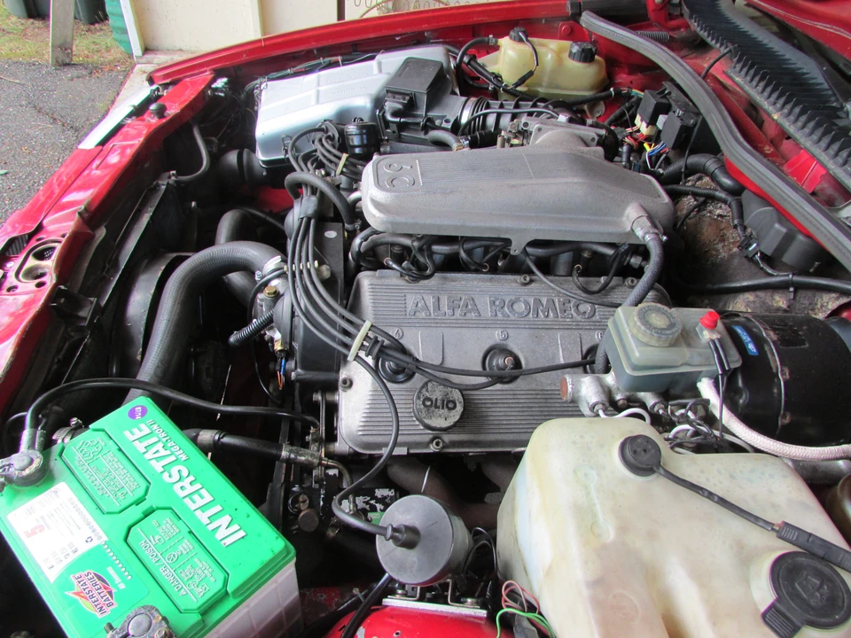 1987 Alfa Romeo 75/Milano - Image 24 of 31
