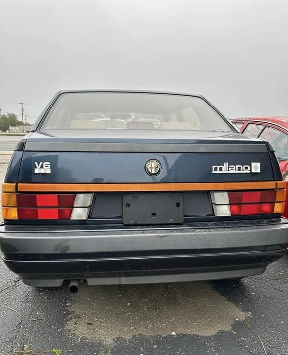 1987 Alfa Romeo 75/Milano - Image 2 of 10
