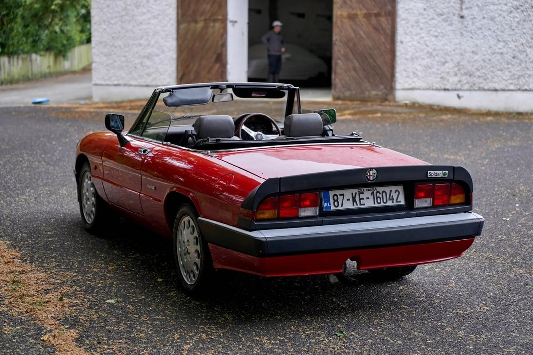1987 Alfa Romeo 102-Series 2000 - Image 10 of 31